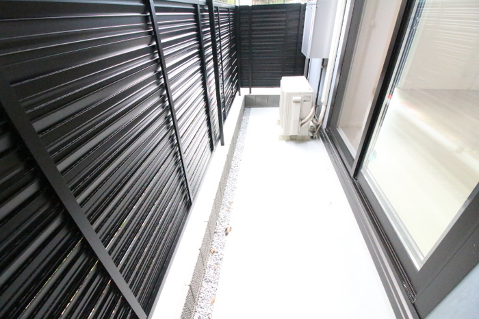 13/30 バルコニー