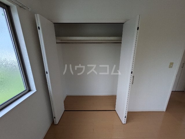 13/30 収納