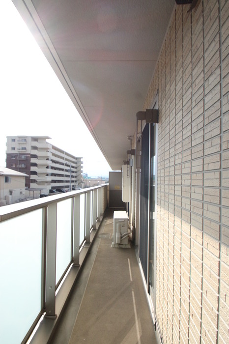 15/18 バルコニー