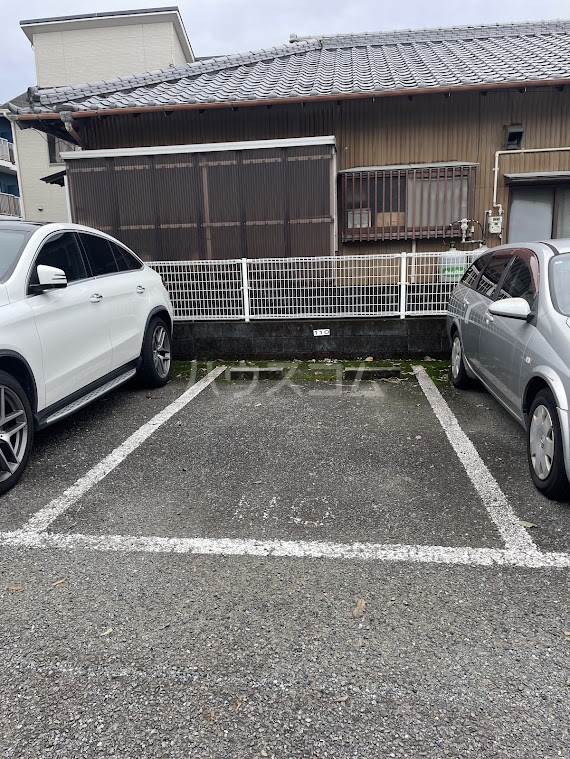 29/30 駐車場