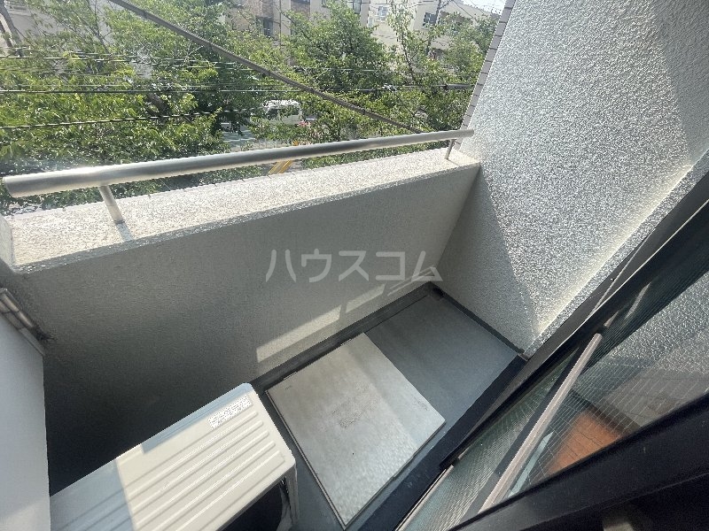 15/22 バルコニー