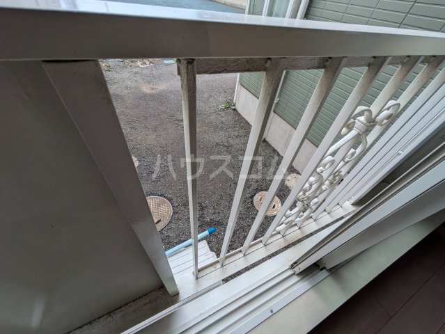 15/27 バルコニー