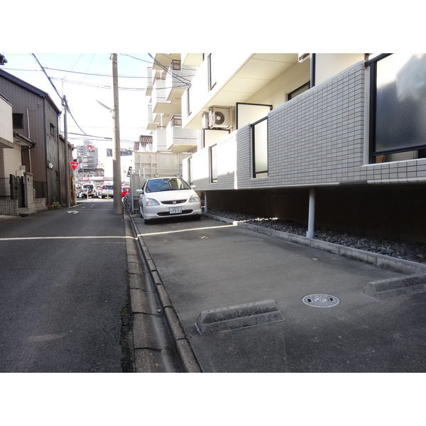 16/26 駐車場