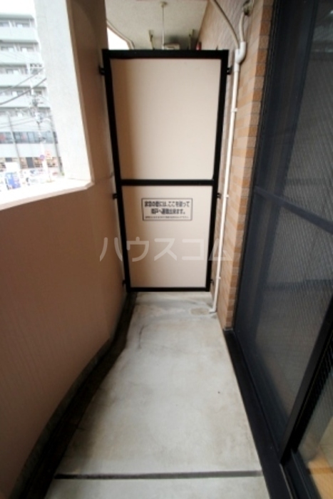 14/22 バルコニー