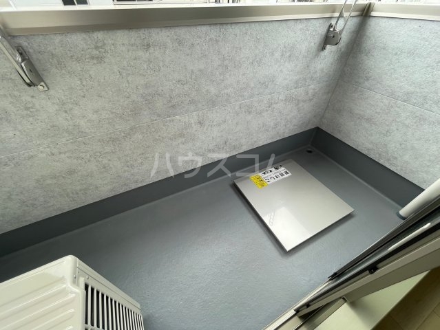 23/30 バルコニー