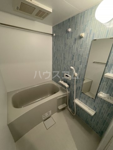 14/30 浴室