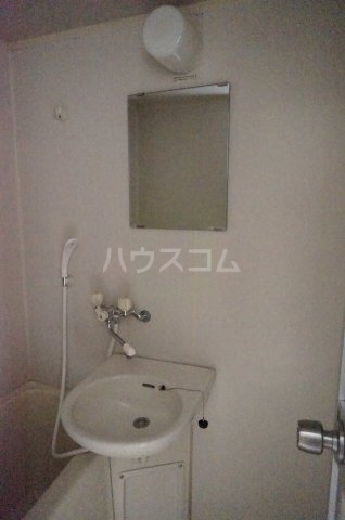 13/30 洗面