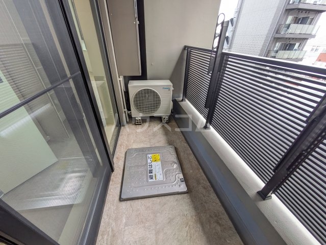 13/30 バルコニー