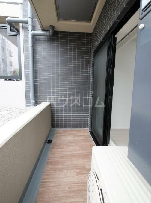 20/30 バルコニー