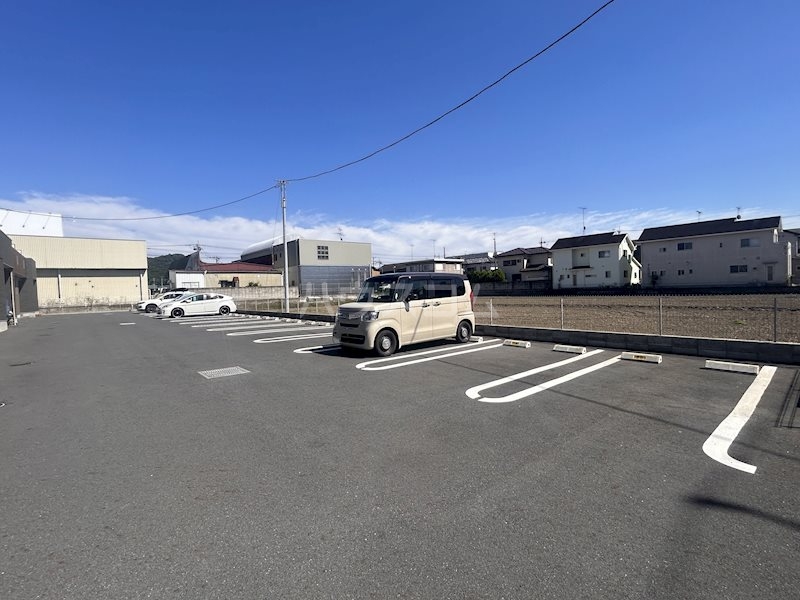 3/4 駐車場