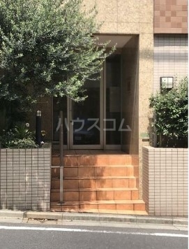 2/8 エントランス
