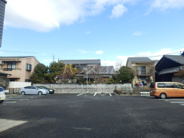 21/30 駐車場