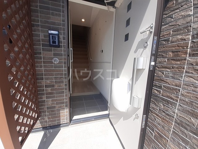 13/20 エントランス