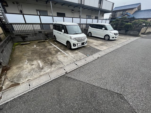 29/30 駐車場