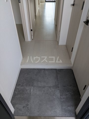 13/30 玄関