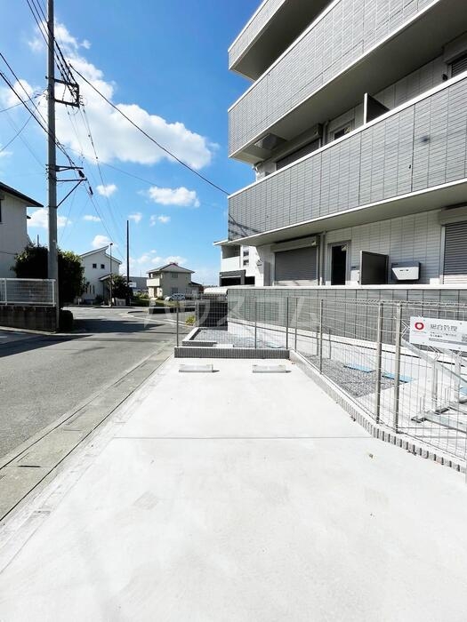 16/19 駐車場