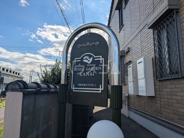 27/30 エントランス