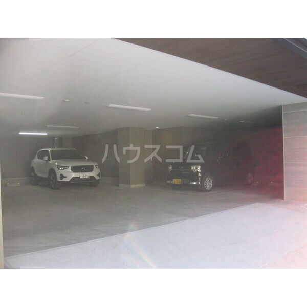 19/22 駐車場