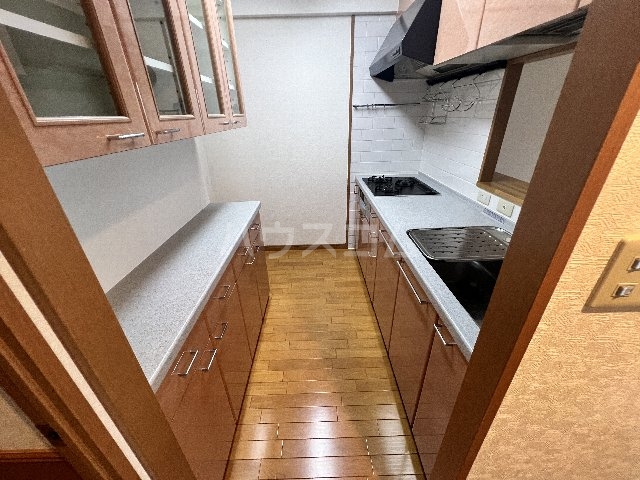 16/30 キッチン