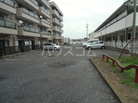 16/25 駐車場