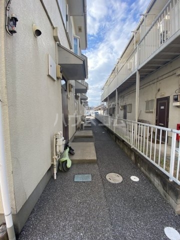 2/4 エントランス