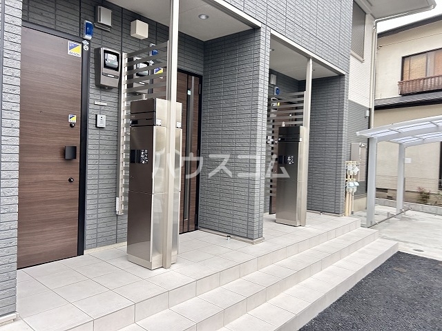 3/6 エントランス