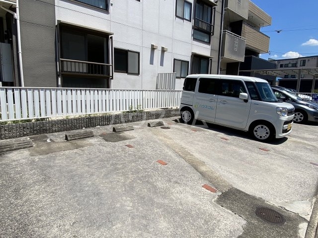 22/24 駐車場