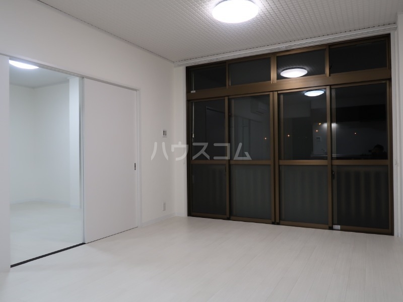 14/28 バルコニー