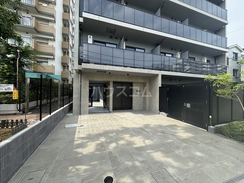 4/7 駐車場