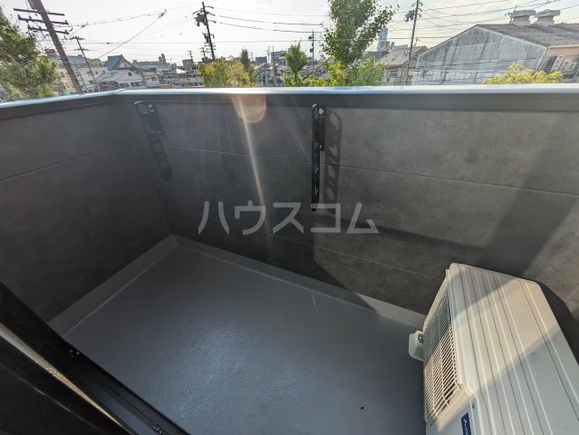 14/27 バルコニー