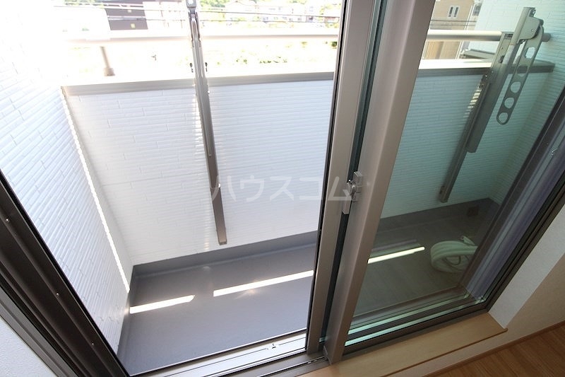 20/30 バルコニー