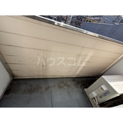 19/30 バルコニー