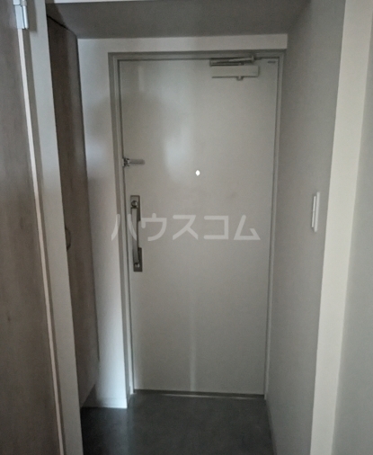 13/30 玄関