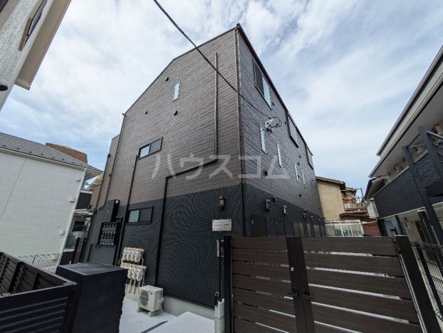 15/25 エントランス