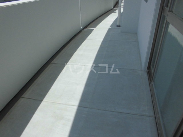 16/22 バルコニー