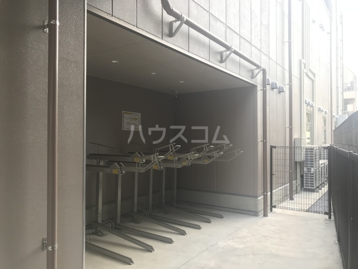 20/28 エントランス