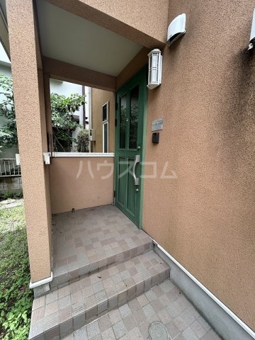 21/26 エントランス