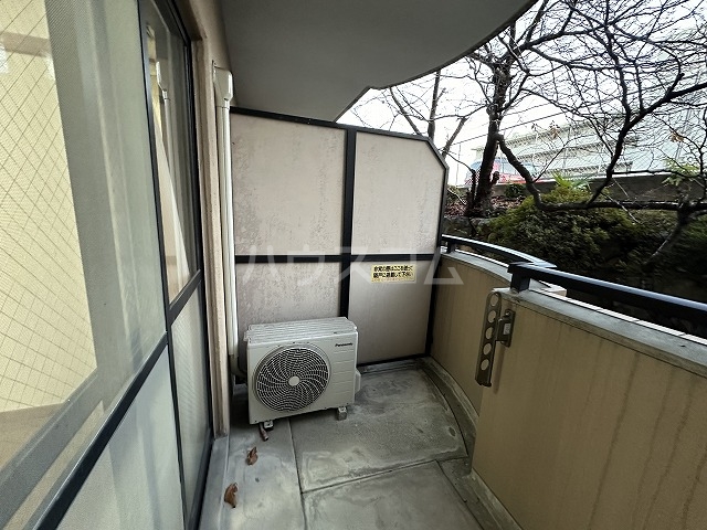 15/28 バルコニー