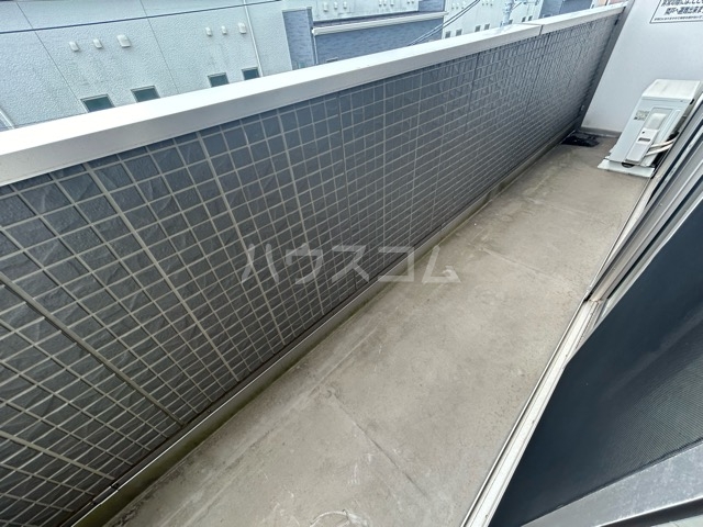 18/30 バルコニー