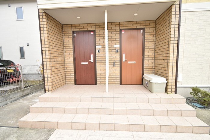 20/25 エントランス