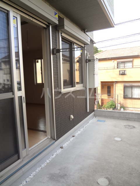 20/28 エントランス