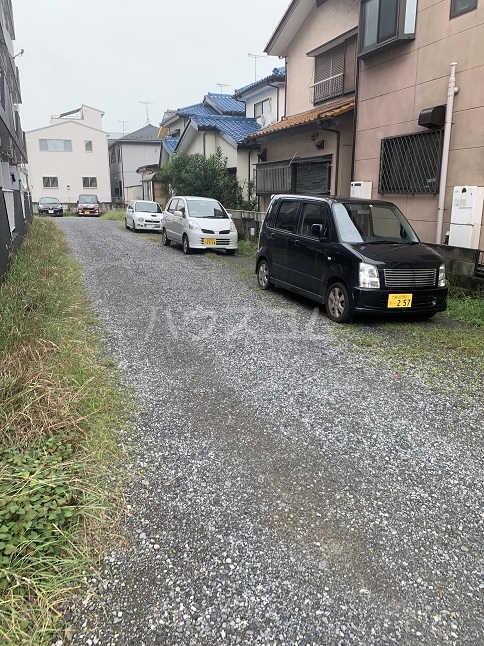 16/25 駐車場