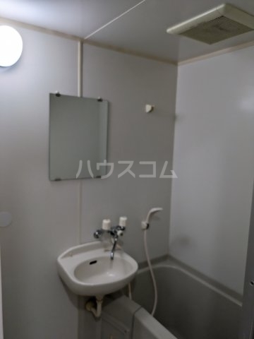 13/30 洗面
