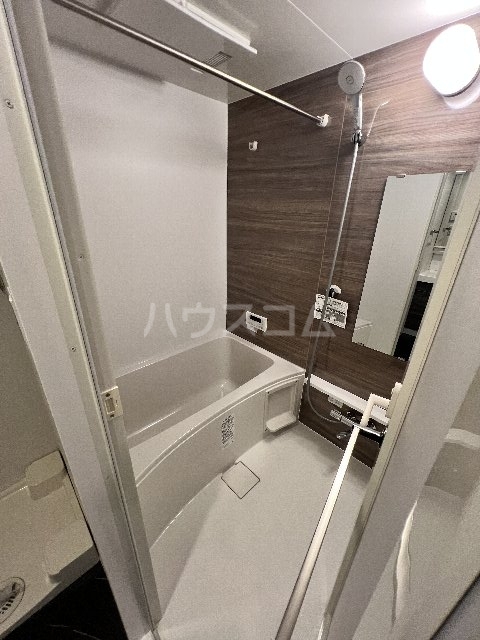 18/30 浴室