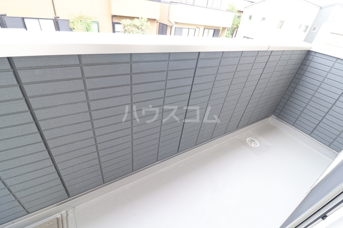 18/30 バルコニー