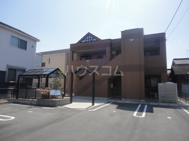 24/27 駐車場