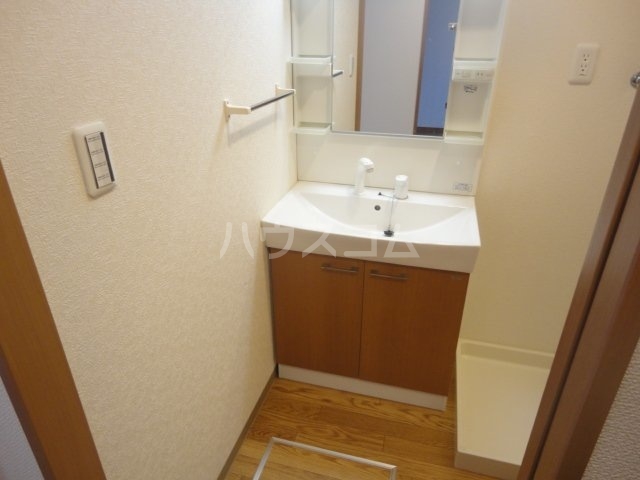 15/27 洗面