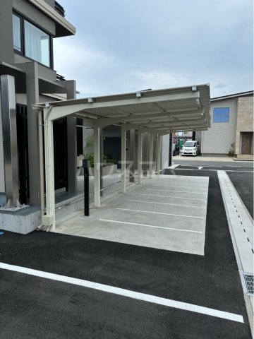 19/25 エントランス