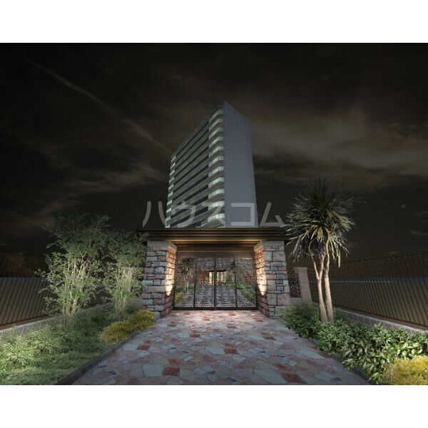 15/18 エントランス