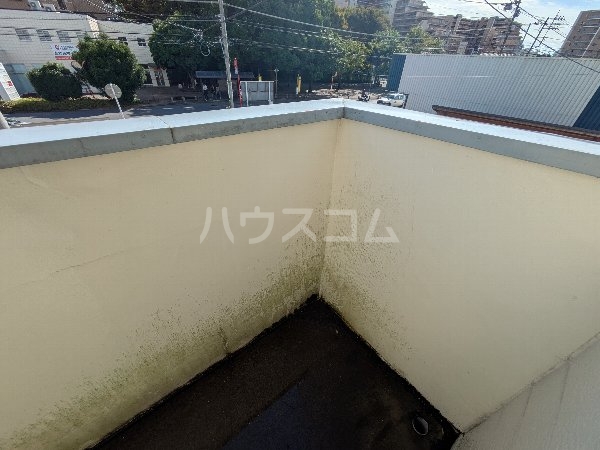 13/22 バルコニー